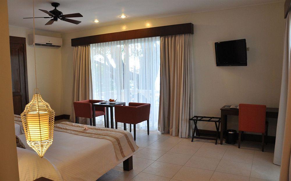 Club Punta Fuego Nasugbu Exterior foto