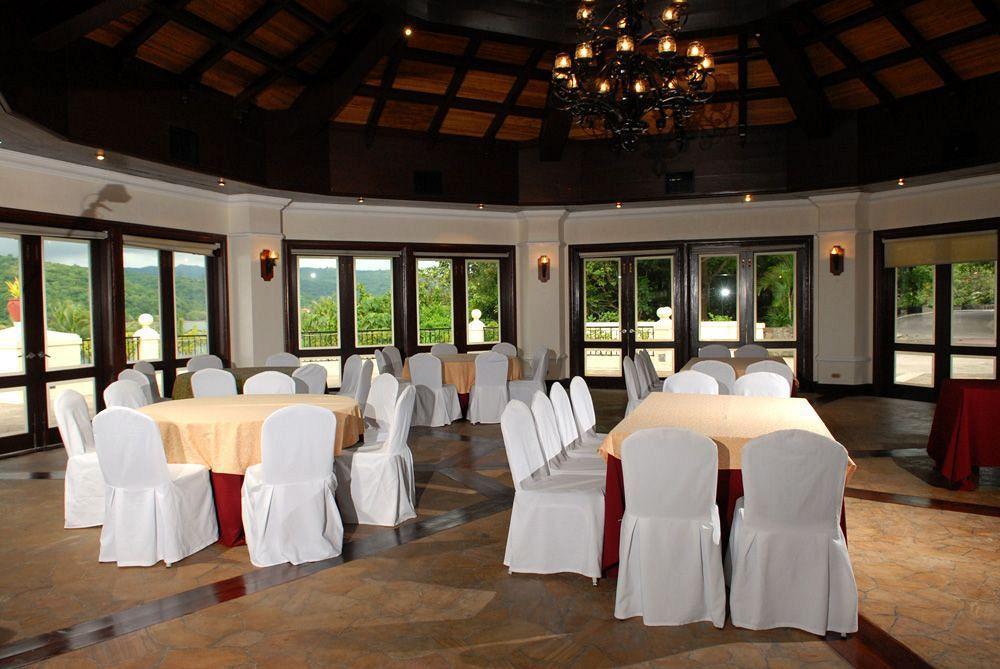 Club Punta Fuego Nasugbu Exterior foto