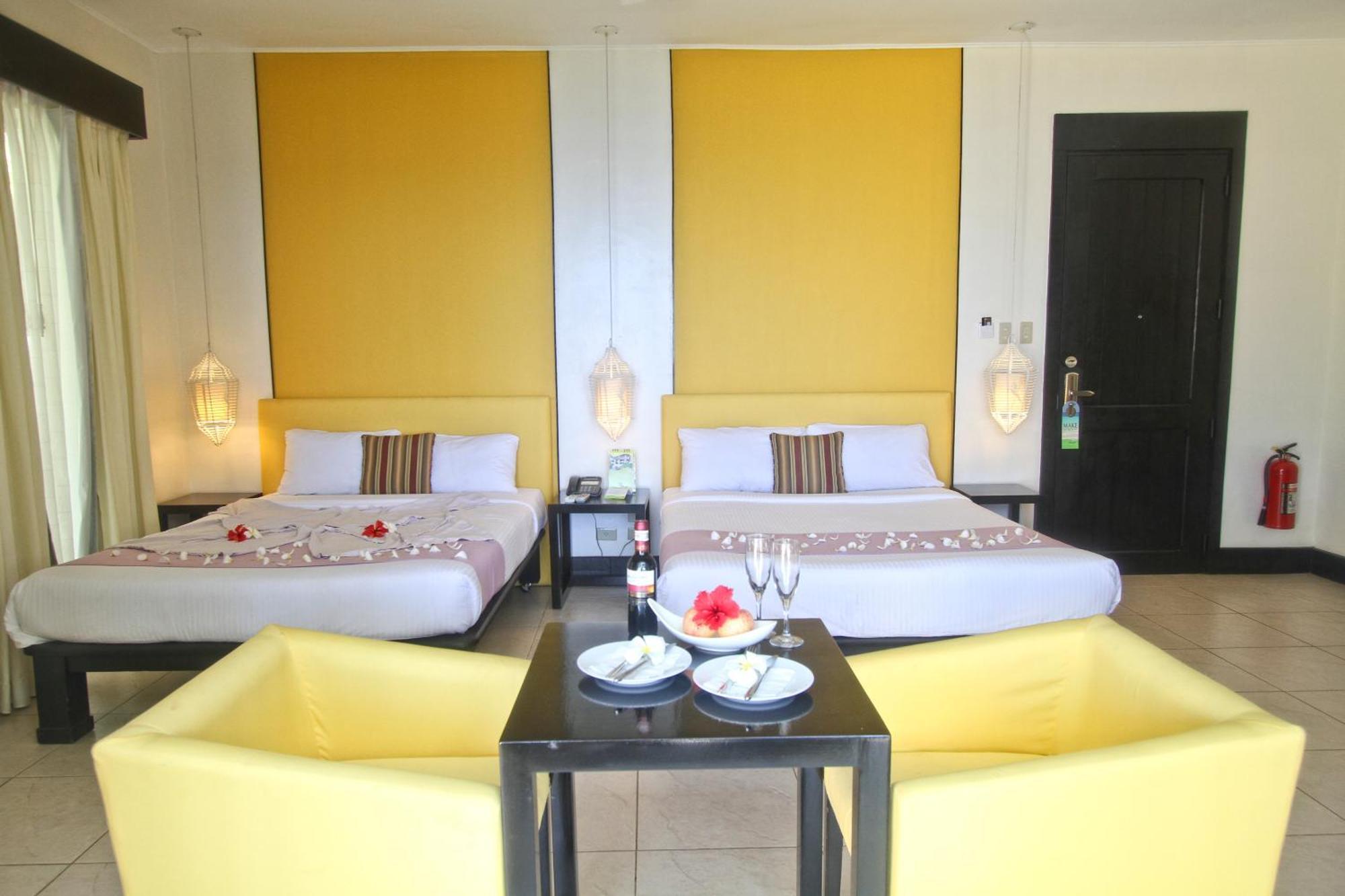 Club Punta Fuego Nasugbu Exterior foto