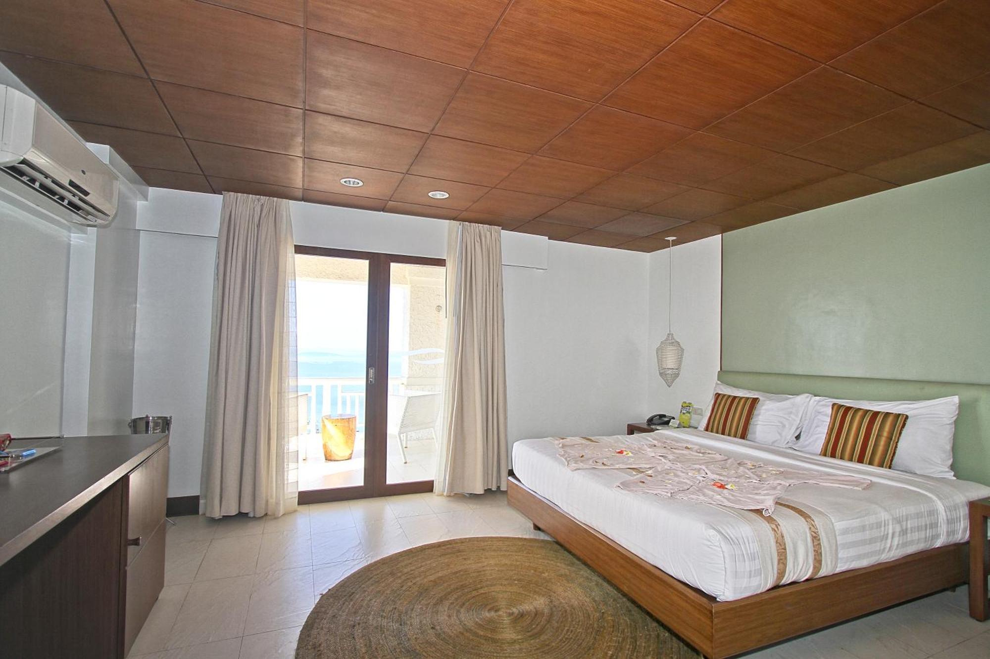 Club Punta Fuego Nasugbu Exterior foto