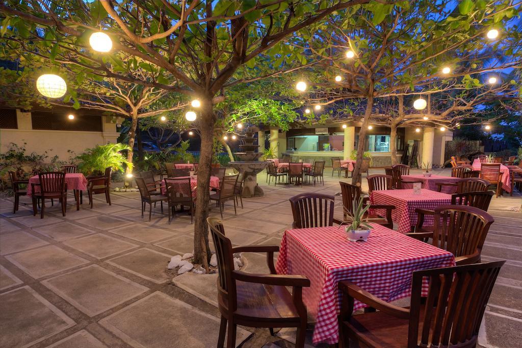 Club Punta Fuego Nasugbu Exterior foto